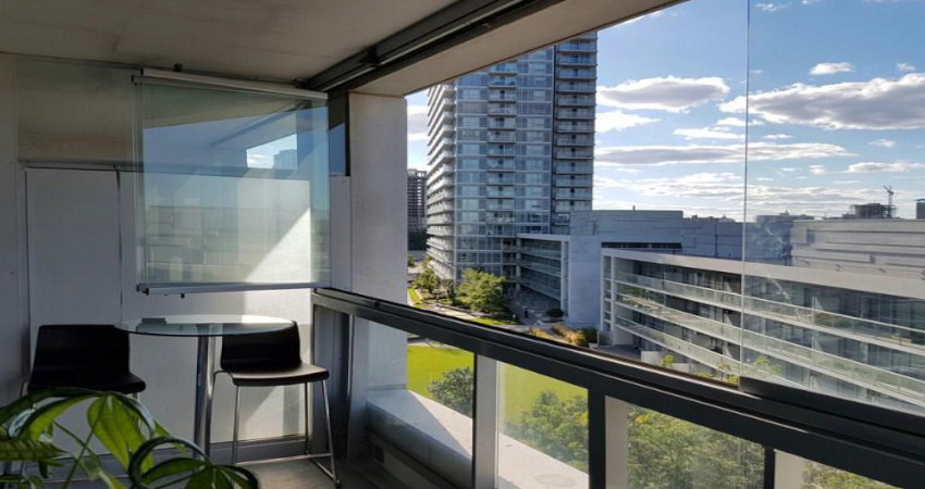 بالکن شیشه ای تاشو یا&nbsp; آکاردئونی (Retractable Glass Balcony)